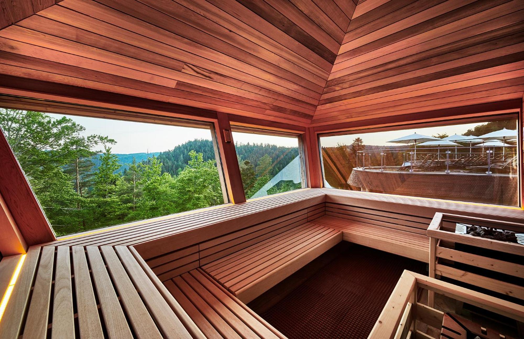 Kronelamm Im Schwarzwald Hotel 4*