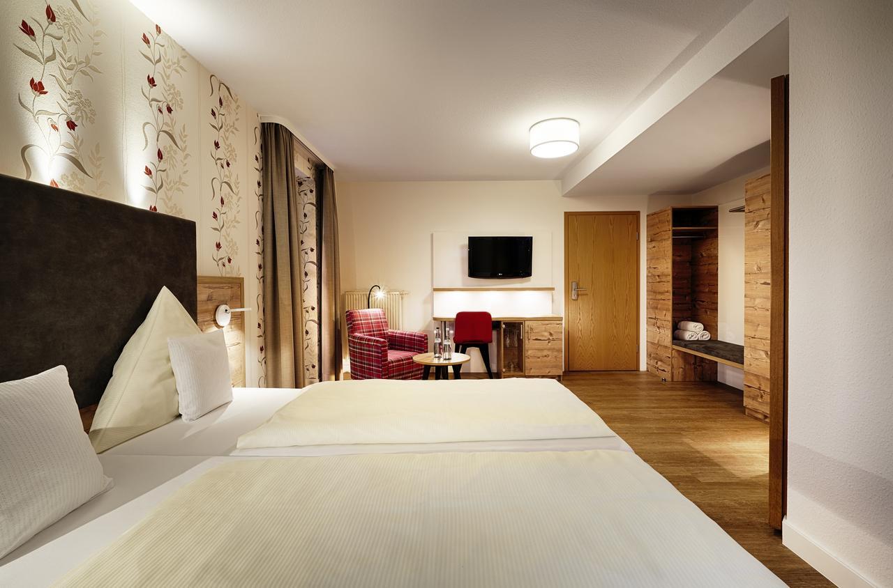 Kronelamm Im Schwarzwald Hotel 4*
